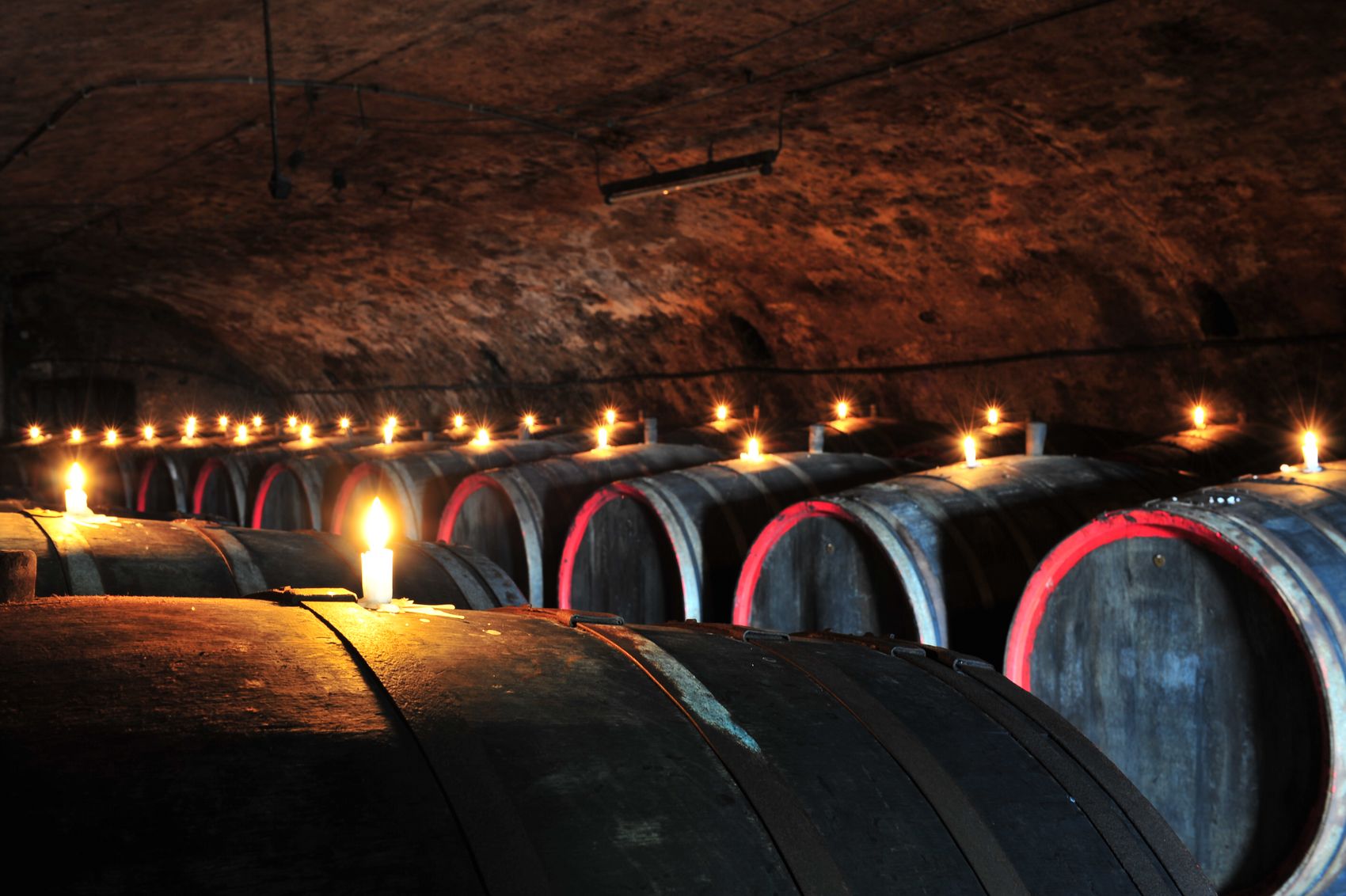 vinery-winecellar-underworld-lights-böcking-weinkeller Underworld cellar of te vinery Böcking